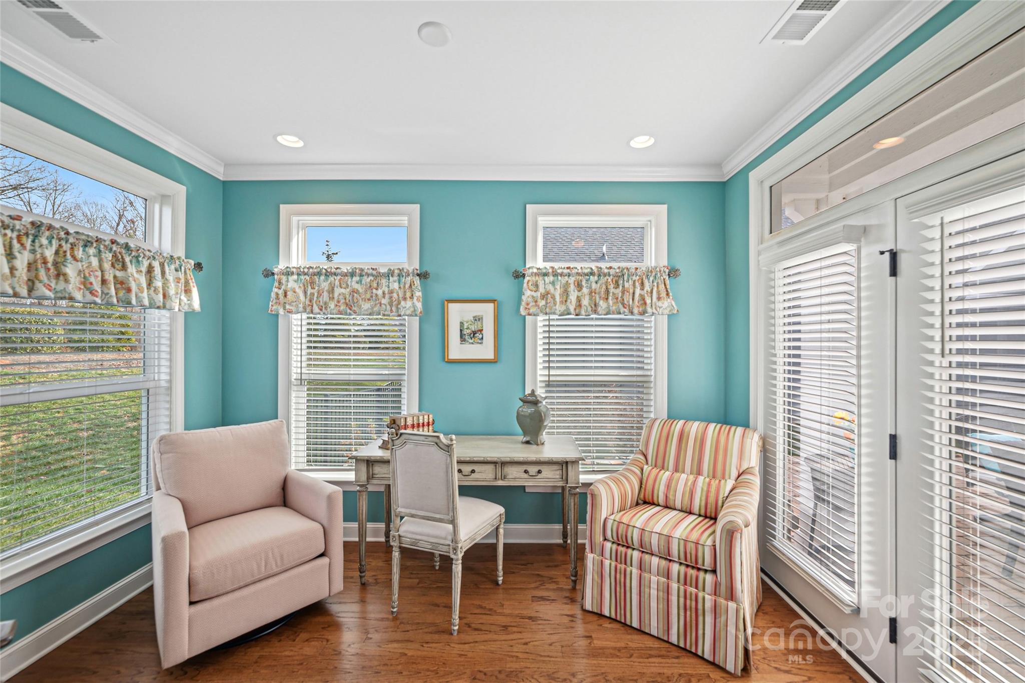 117 Mercyview Lane Unit: 6