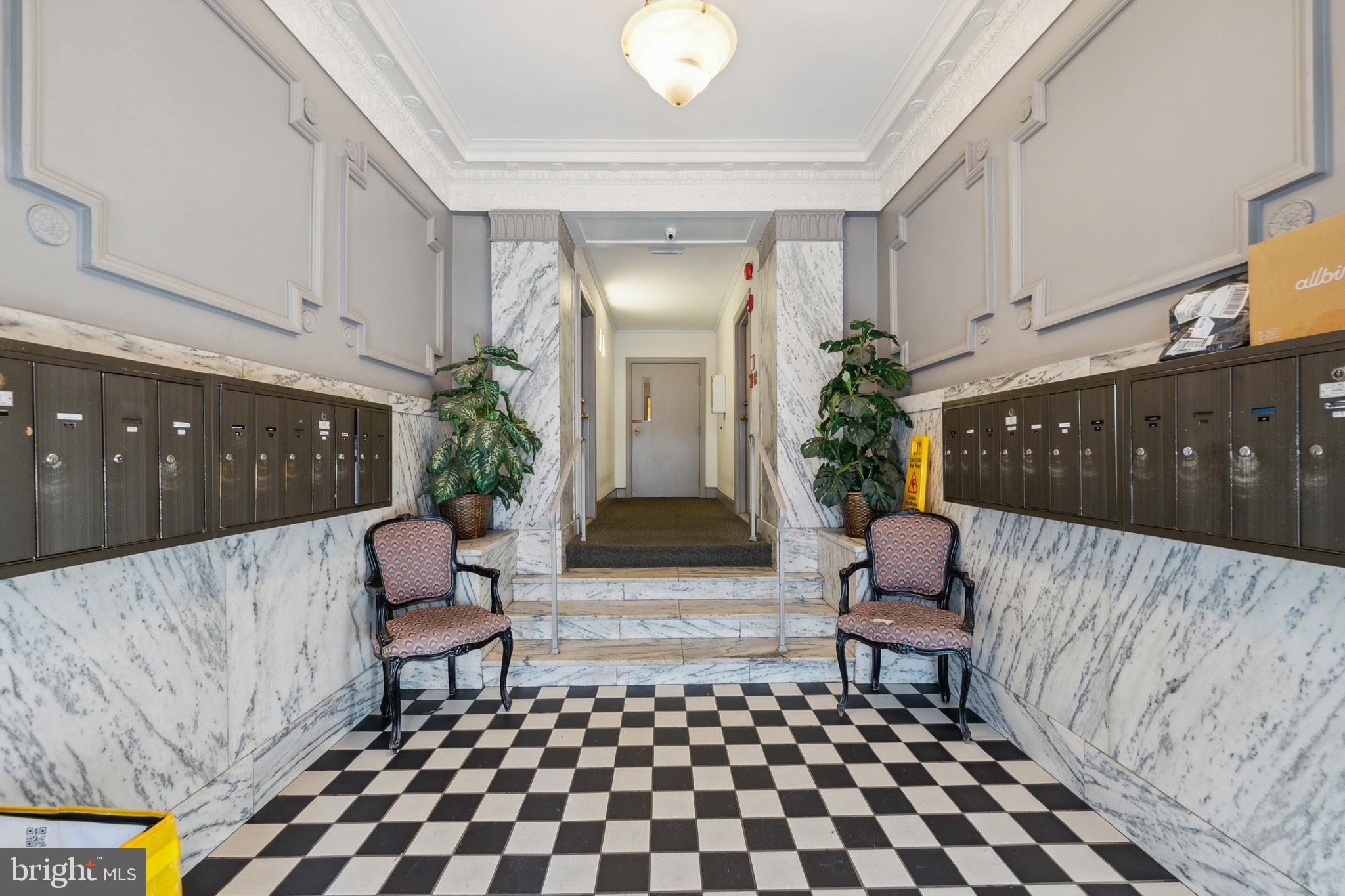 2145 California St NW #103