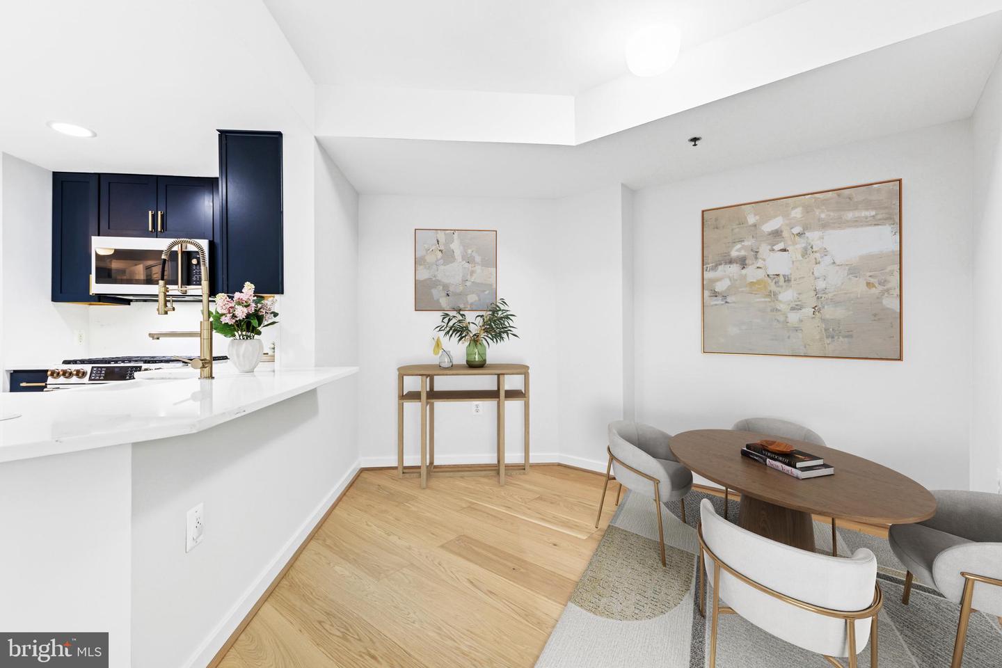 3883 Connecticut Ave NW #313