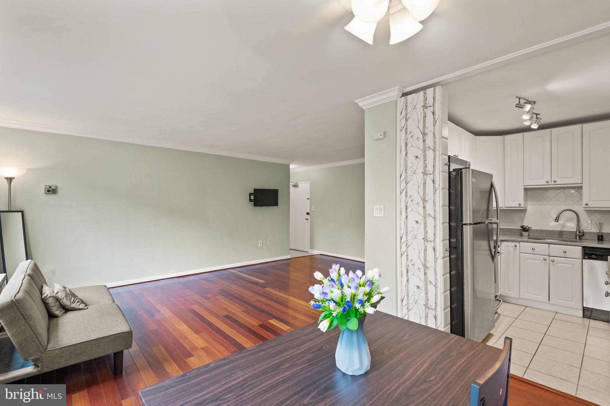 3000 Spout Run Pkwy #B502