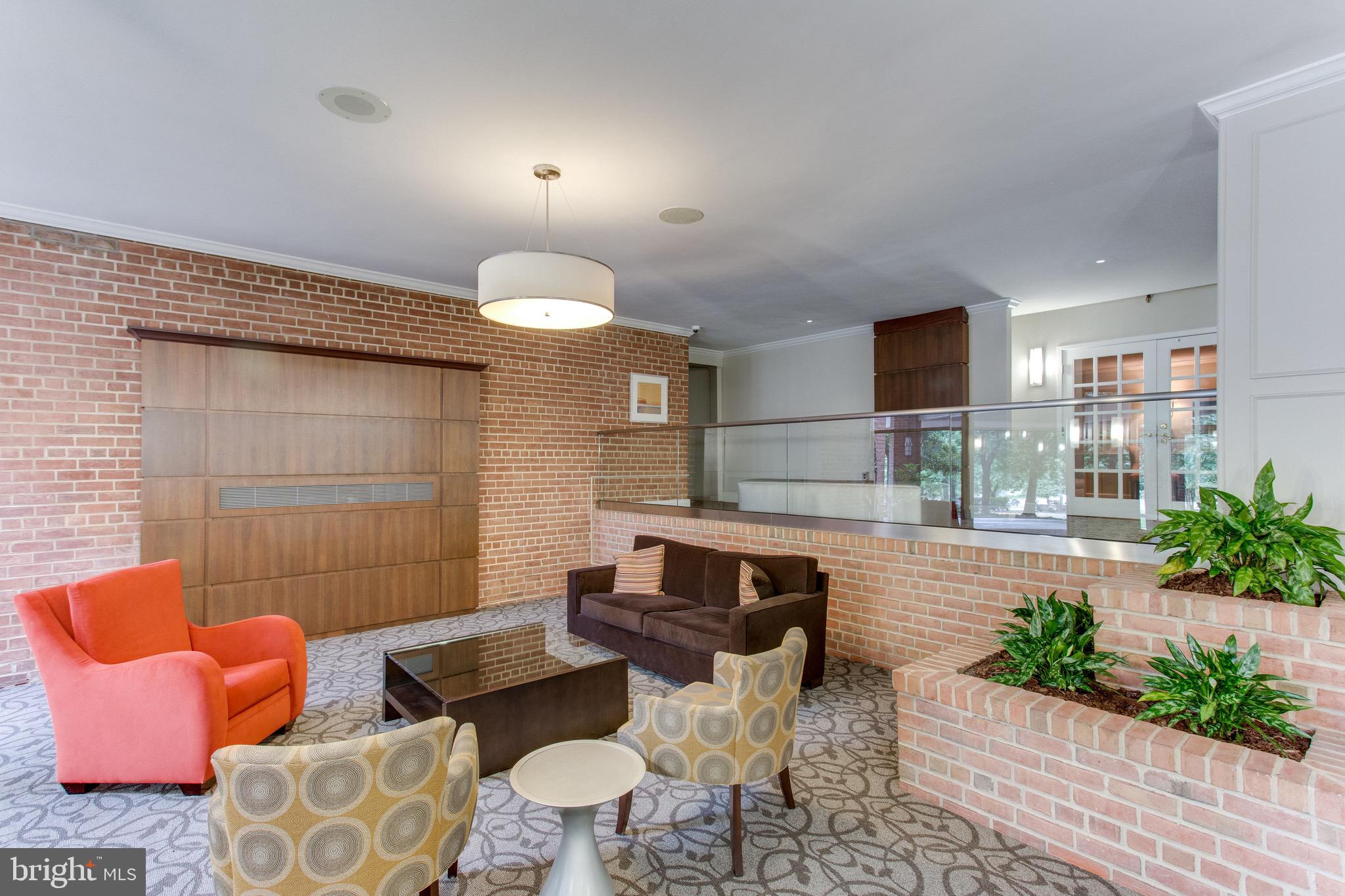 3000 Spout Run Pkwy #B502