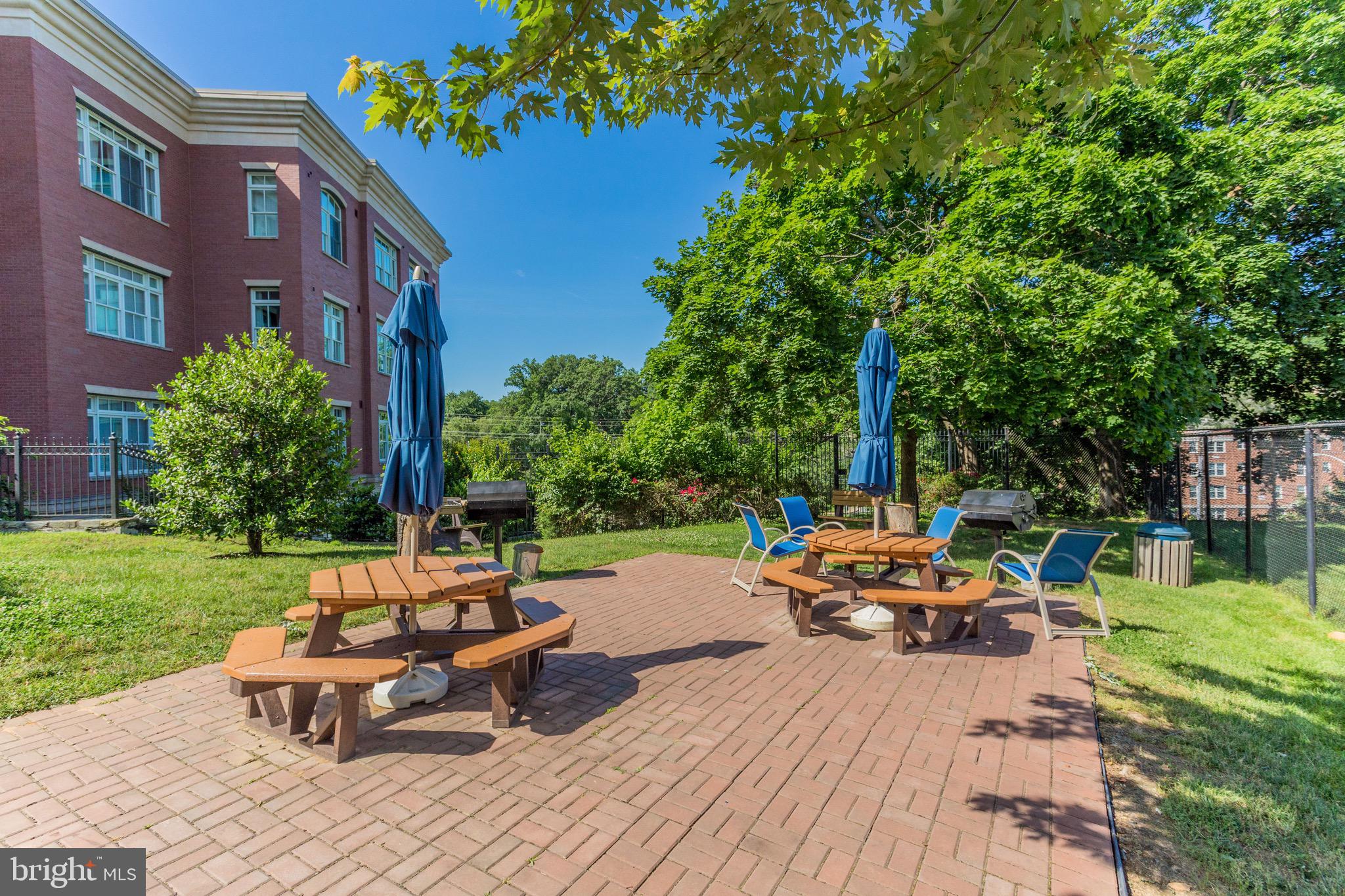 3000 Spout Run Pkwy #B502