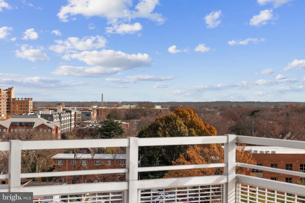 3409 Wilson Blvd #406