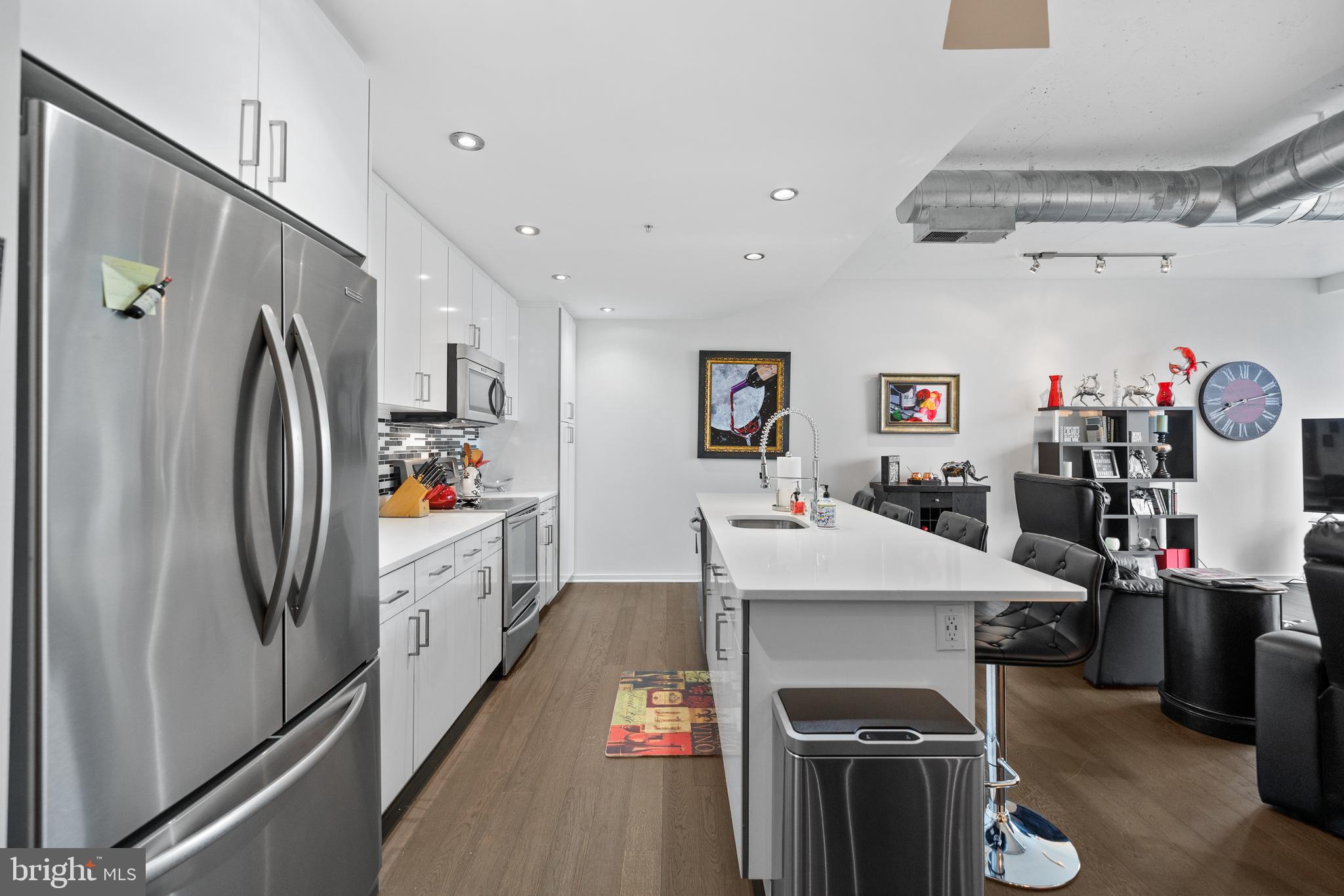 3409 Wilson Blvd #406