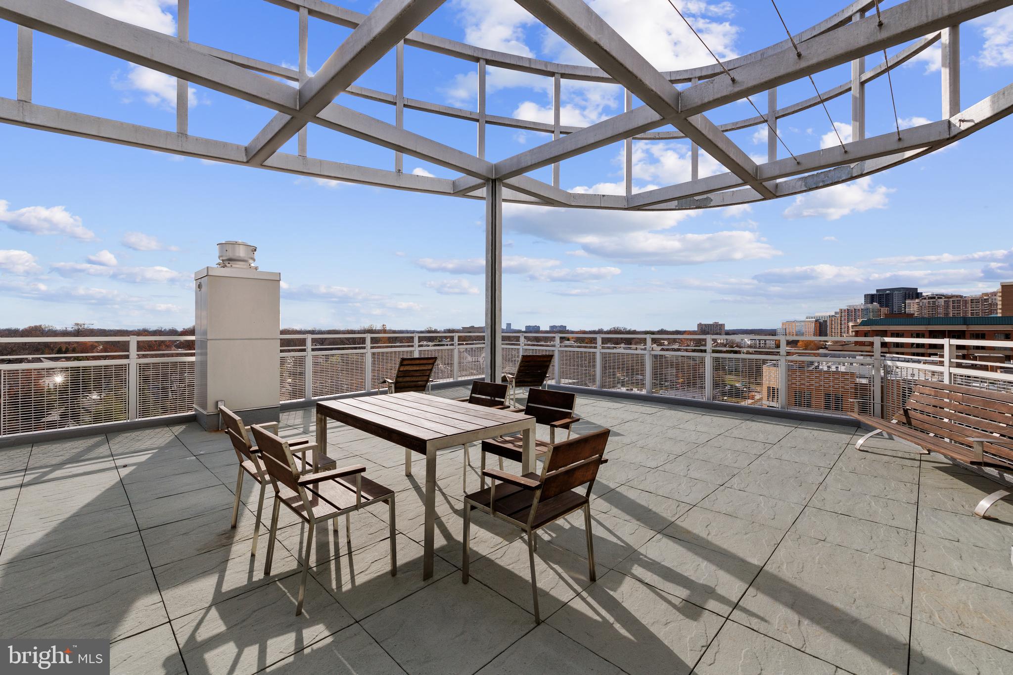 3409 Wilson Blvd #406