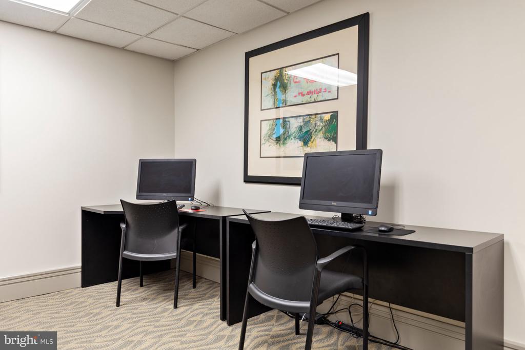 880 N POLLARD STREET Unit: 406