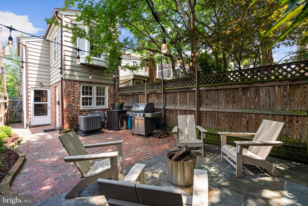 310 Gibbon St