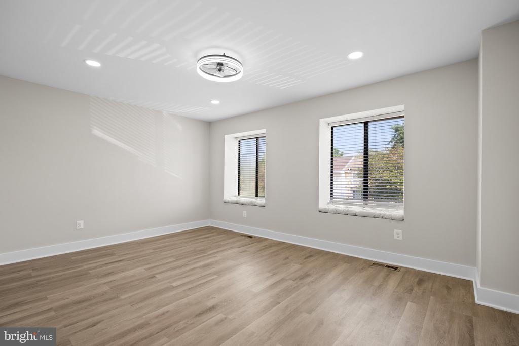 13339 Apgar Pl