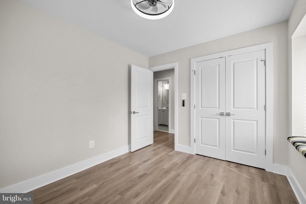 13339 Apgar Pl