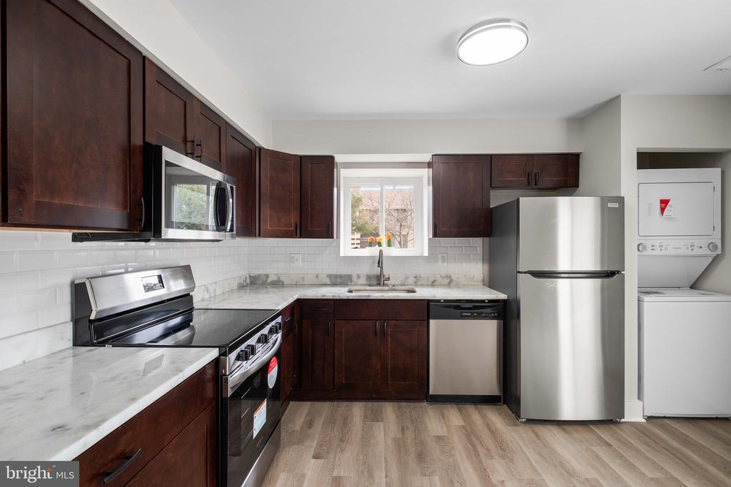 13339 Apgar Pl