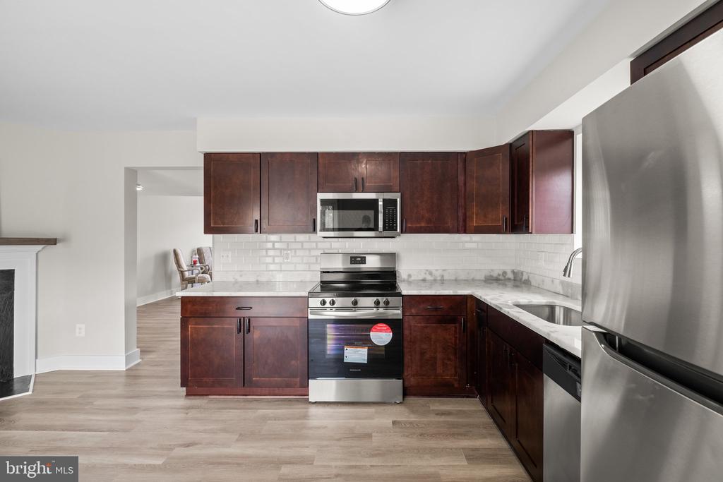 13339 Apgar Pl
