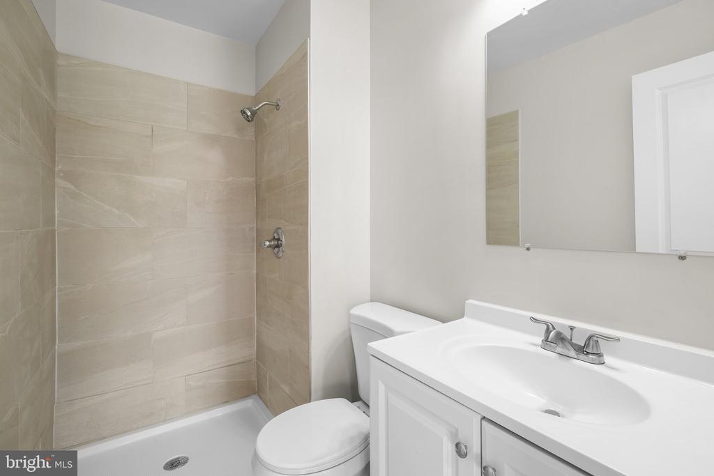 13339 Apgar Pl