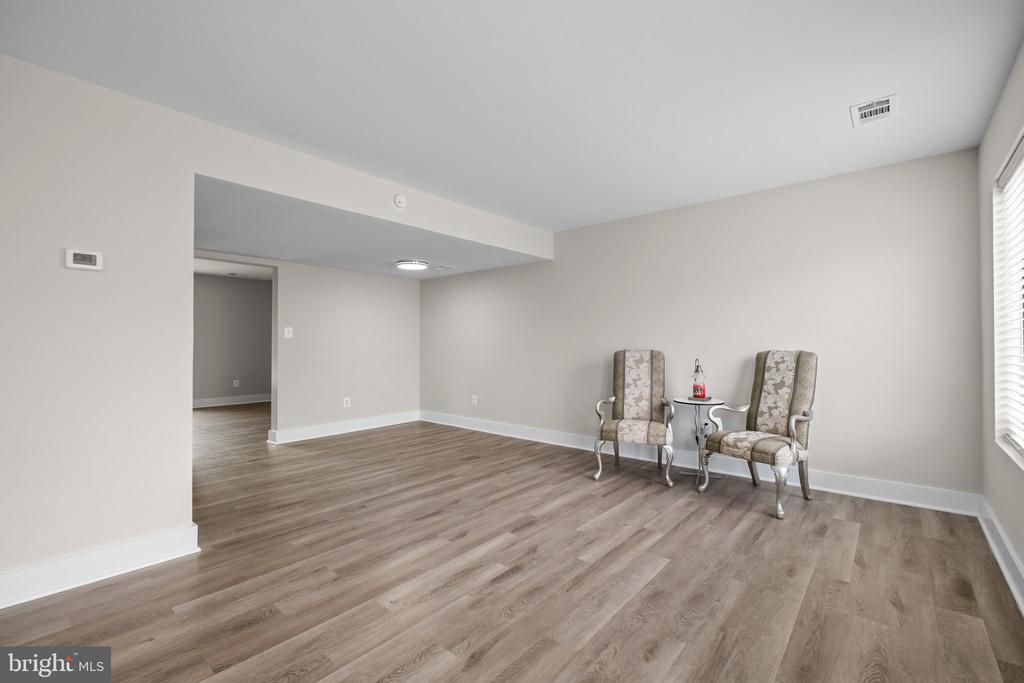 13339 Apgar Pl