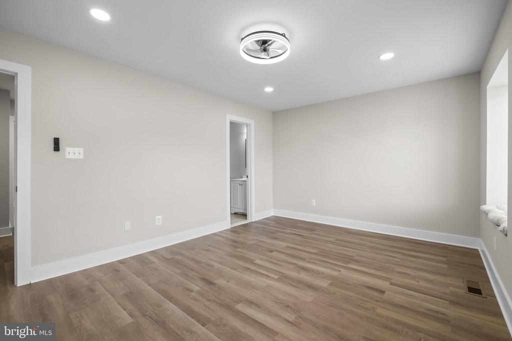 13339 Apgar Pl