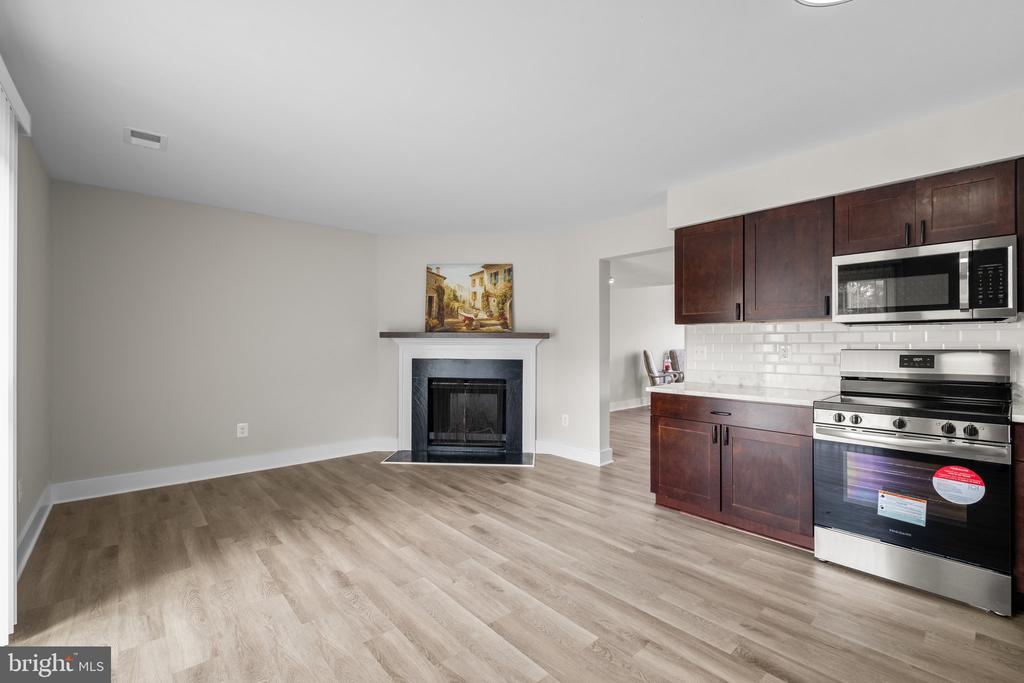 13339 Apgar Pl