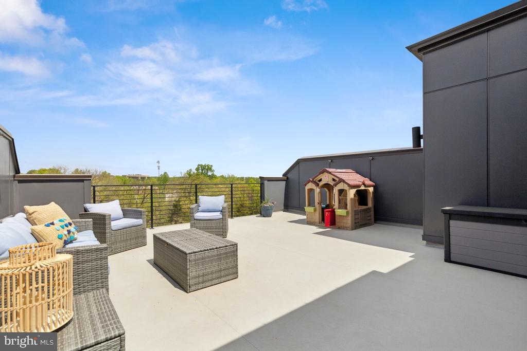 14379 Beckett Glen Cir
