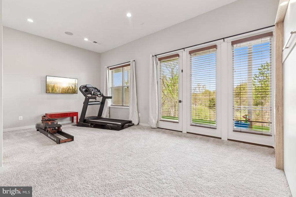 14379 Beckett Glen Cir