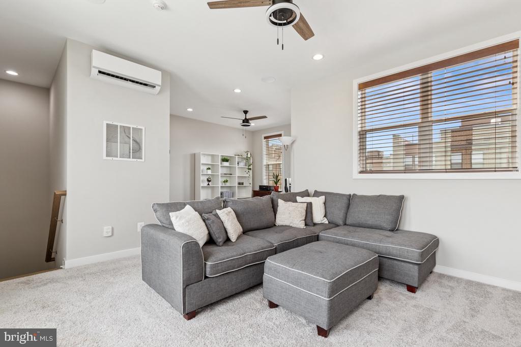 14379 Beckett Glen Cir