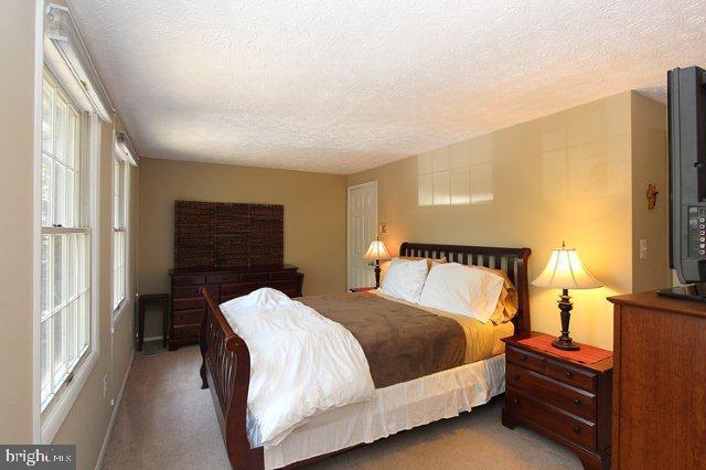 2800 PRINCE ALBERT CT