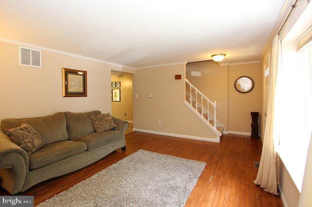 2800 PRINCE ALBERT CT