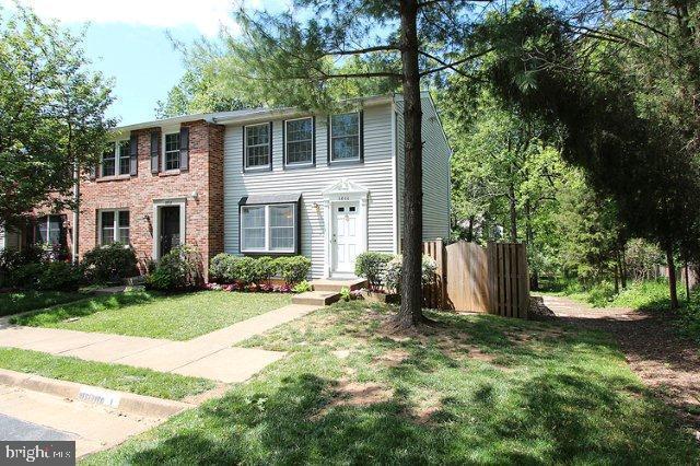 2800 PRINCE ALBERT CT