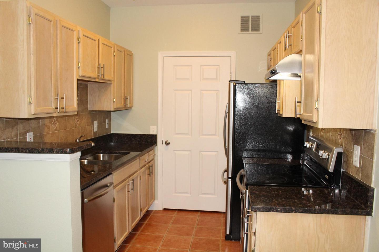 1580 SPRING GATE DR #4313