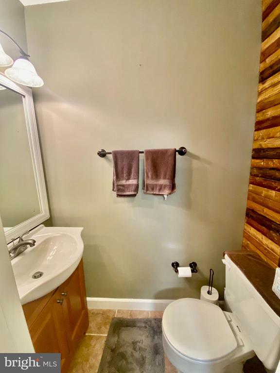 14513 GOLDEN OAK RD #94C