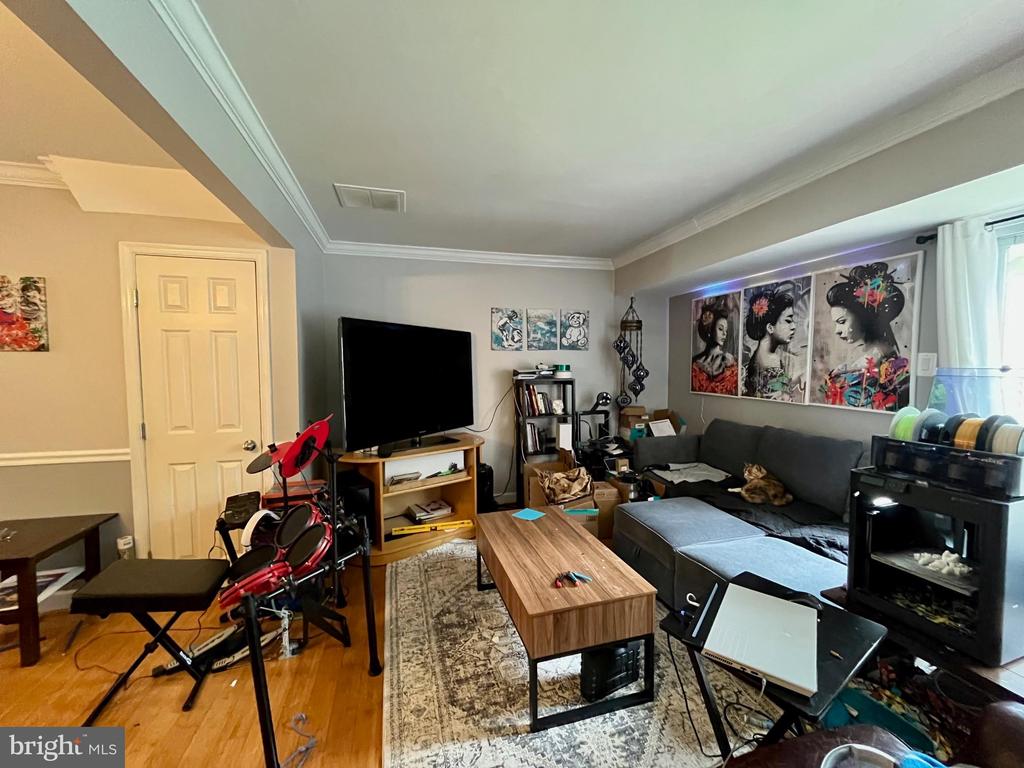 14513 GOLDEN OAK RD #94C