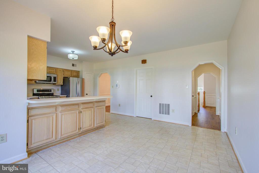 5946 WESCOTT HILLS WAY