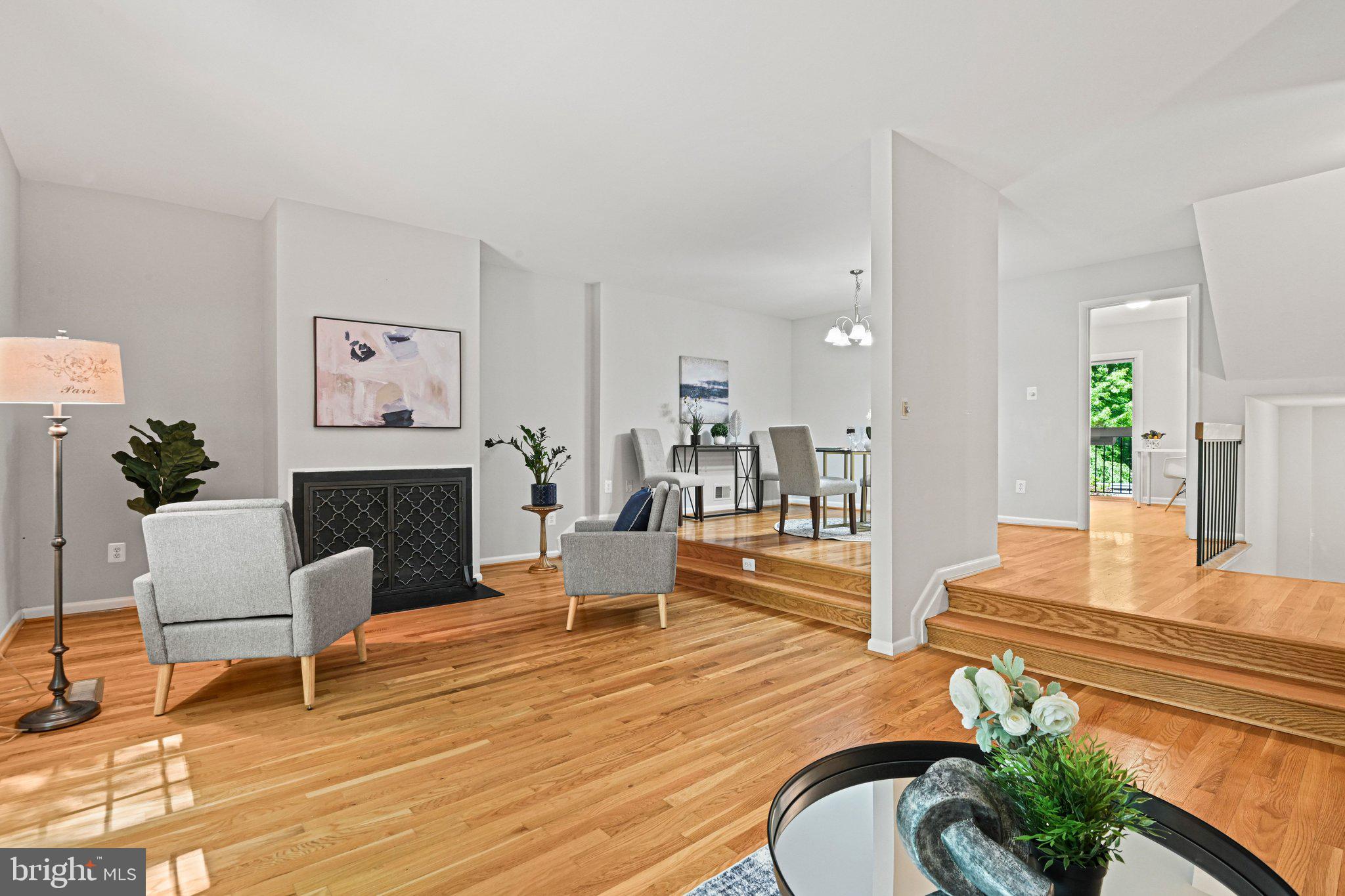 12001 INSHA COURT
