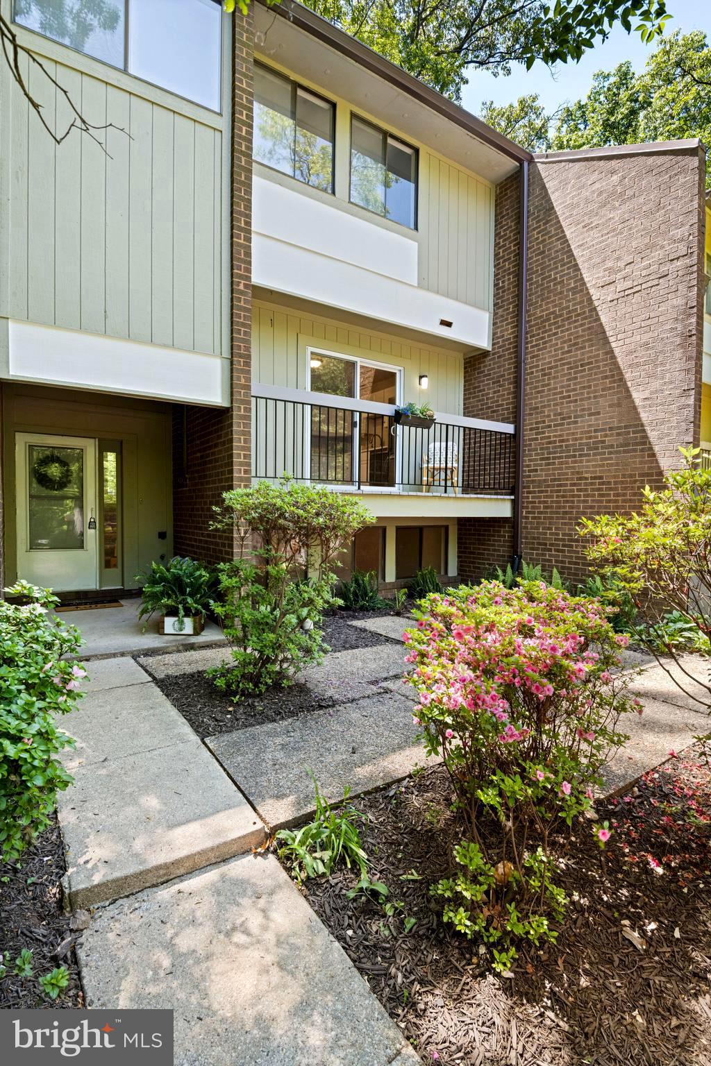 12001 INSHA COURT