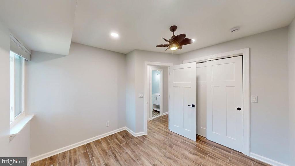1689 WESTWIND WAY #182