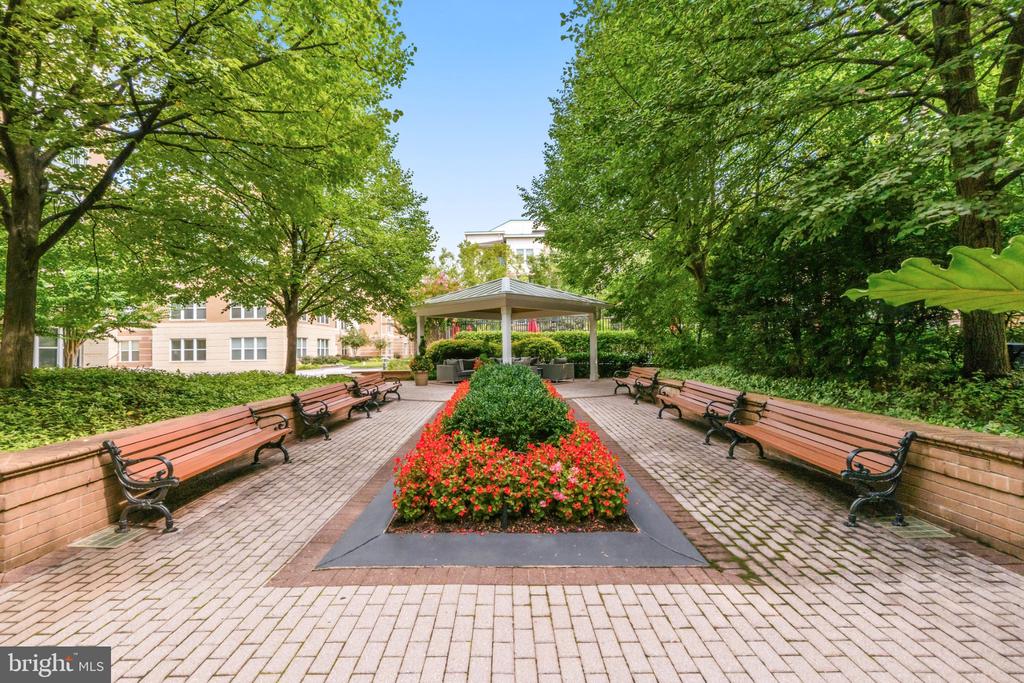 12000 MARKET STREET Unit: 222