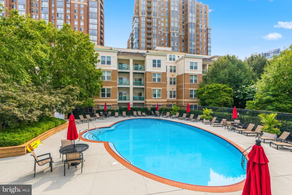 12000 MARKET STREET Unit: 222