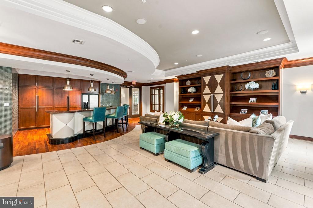 12000 MARKET STREET Unit: 222
