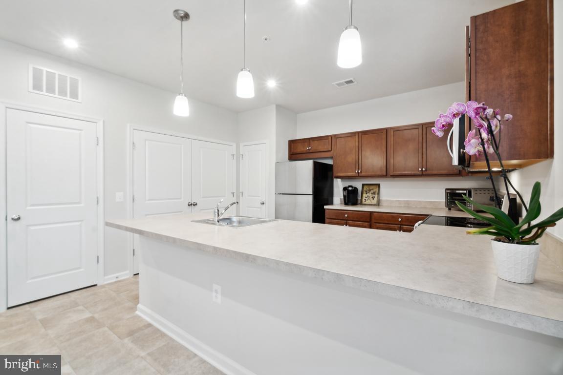 21610 Hawksbill High Cir #102