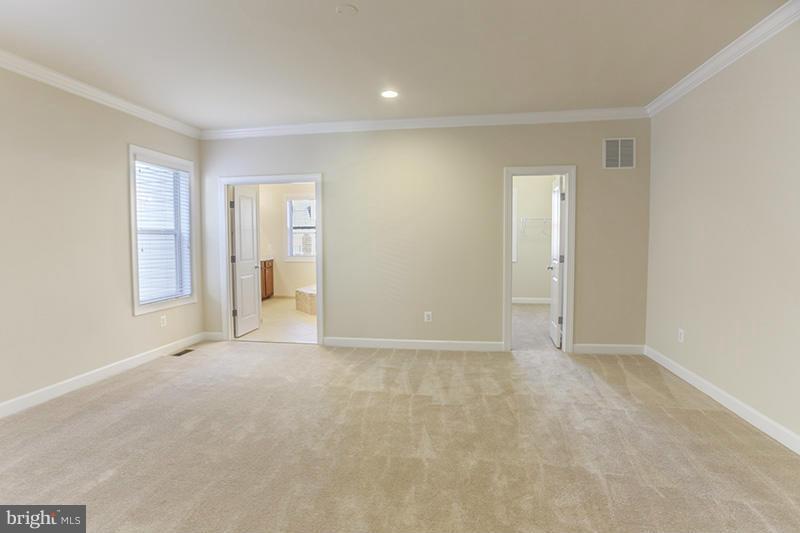 20725 JENNIFER ANN DR