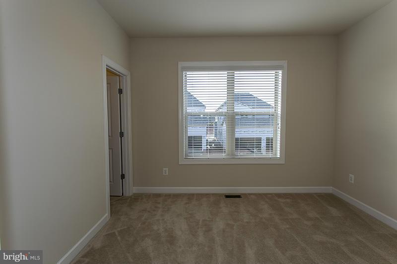 20725 JENNIFER ANN DR