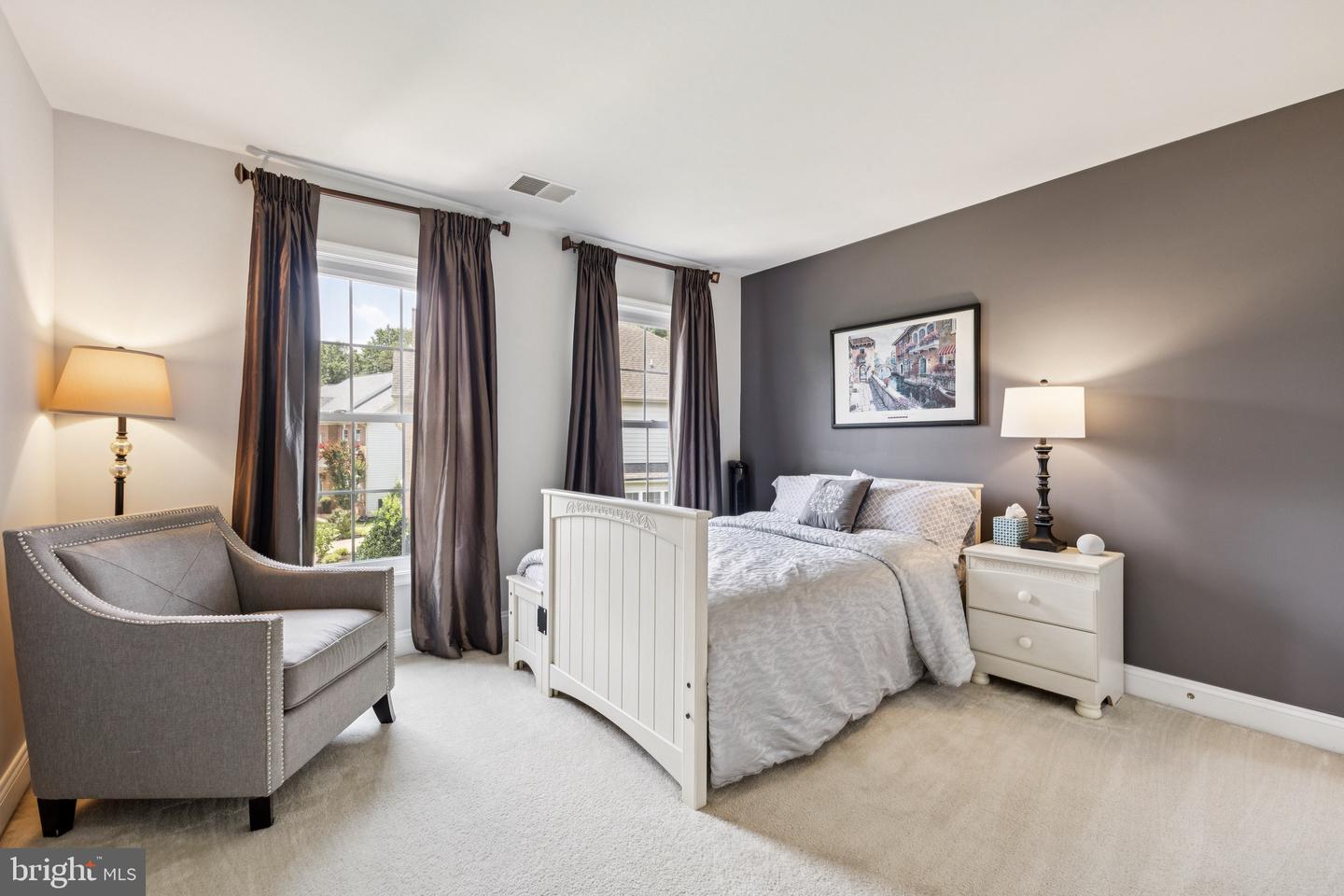 26368 STRATHAVEN CT
