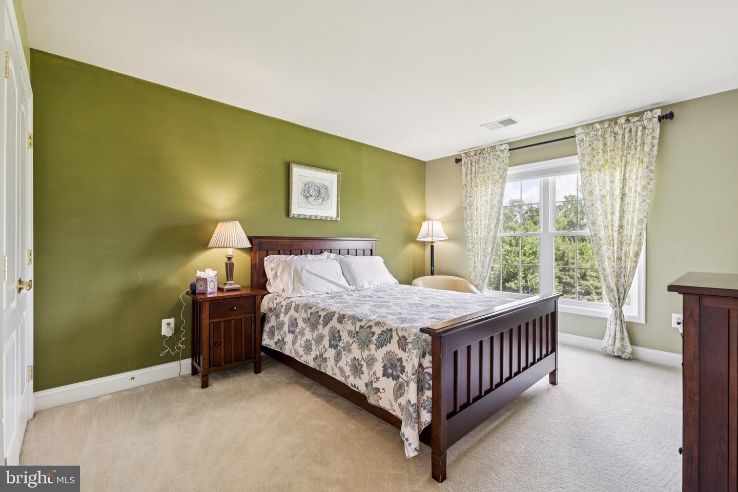 26368 STRATHAVEN CT