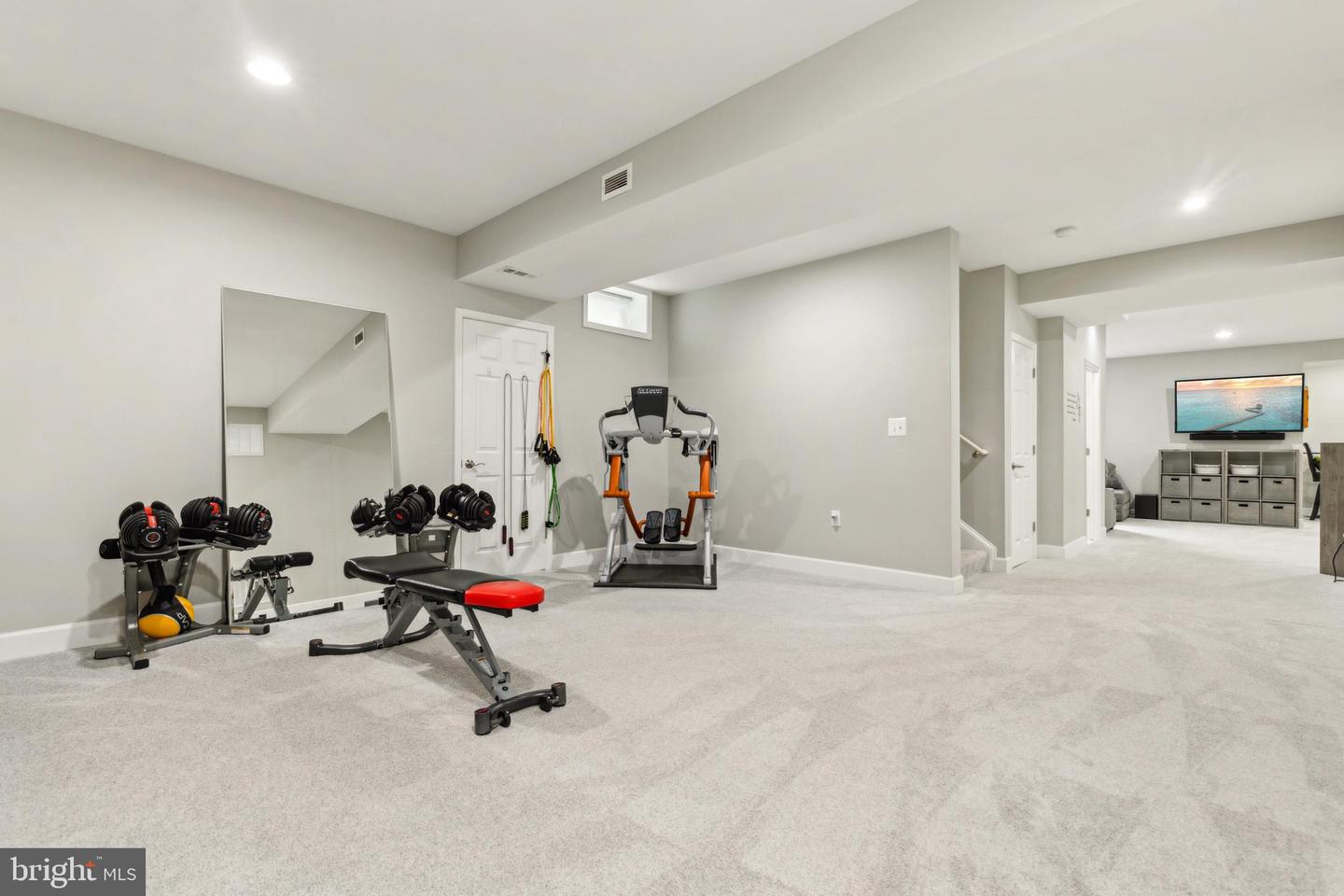 40999 Waxwing Dr