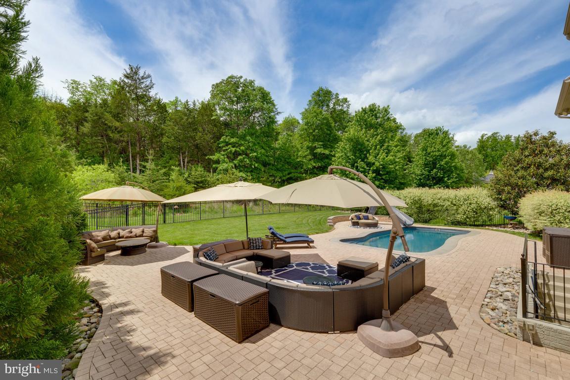 40999 Waxwing Dr