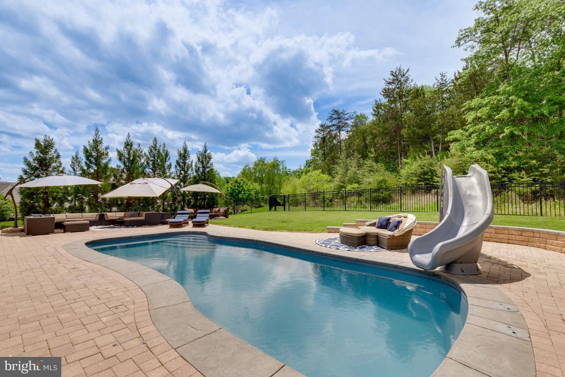 40999 Waxwing Dr