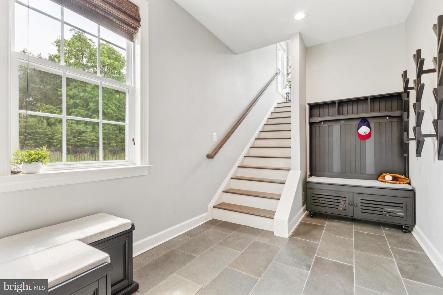 40999 Waxwing Dr
