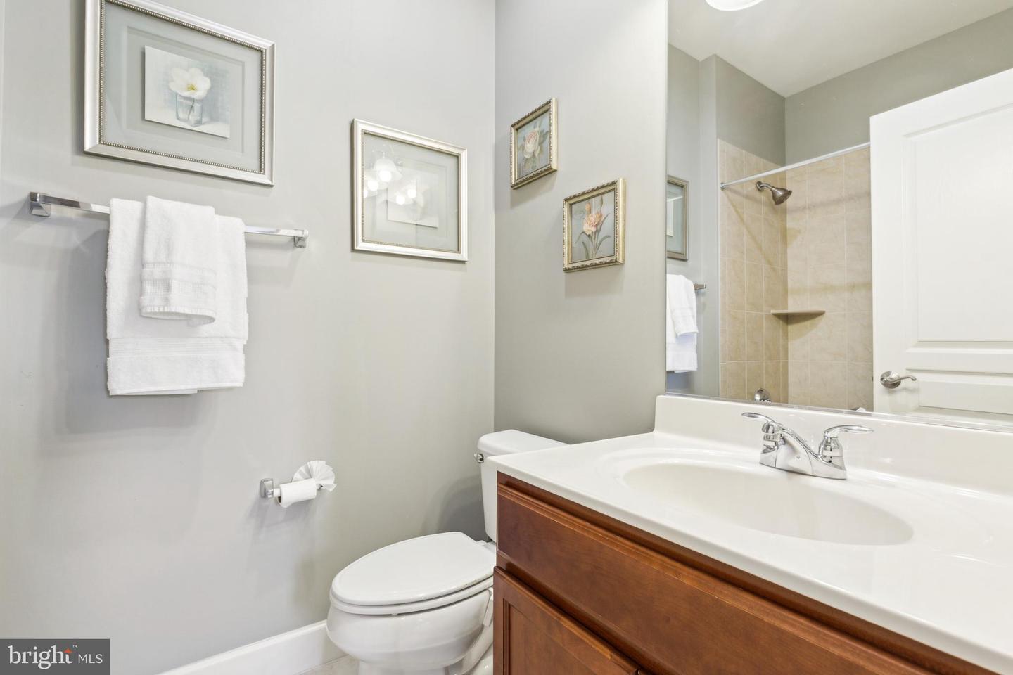 40999 Waxwing Dr