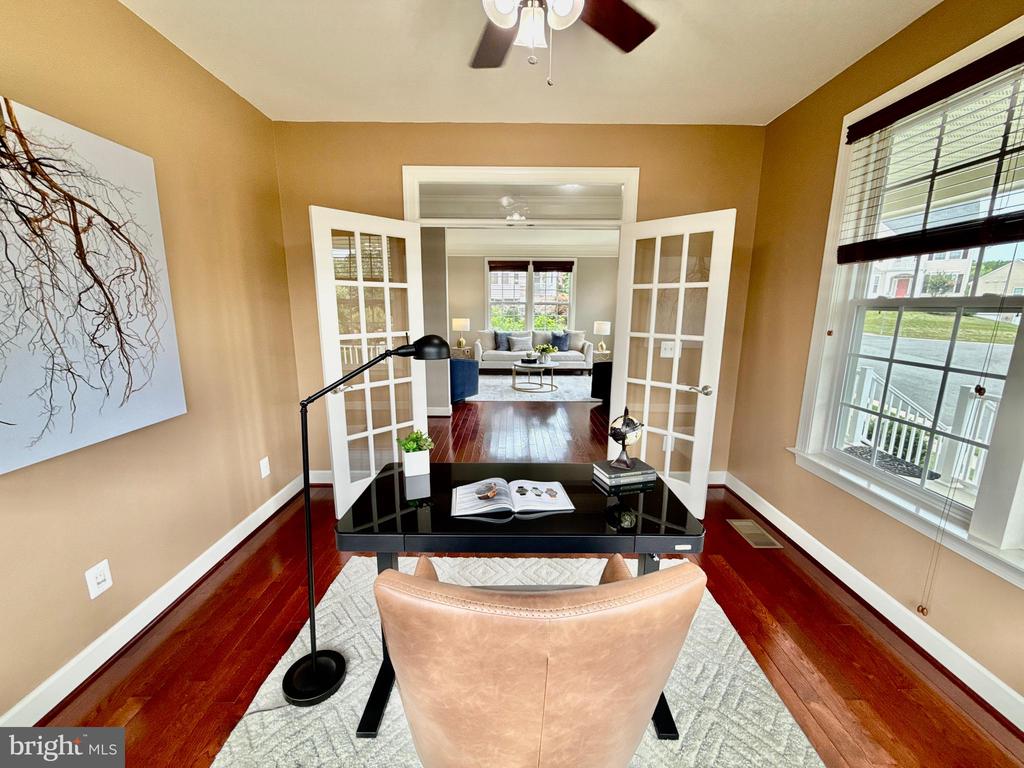 40999 Waxwing Dr