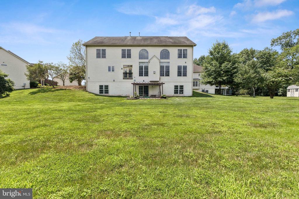 26368 STRATHAVEN COURT