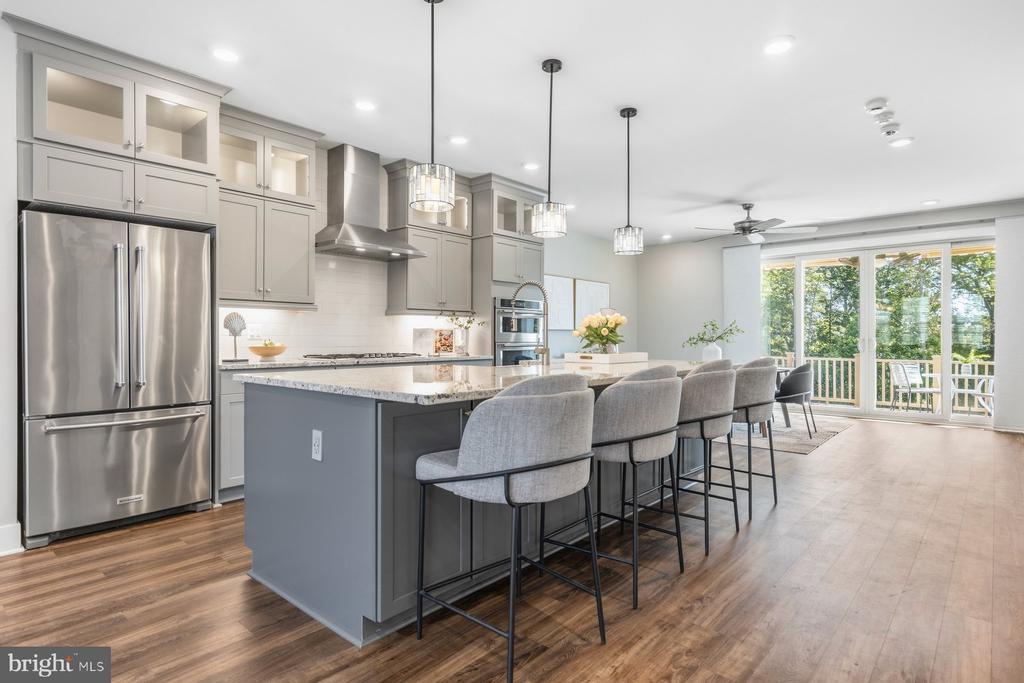 1615 FIELD SPARROW TERRACE NE