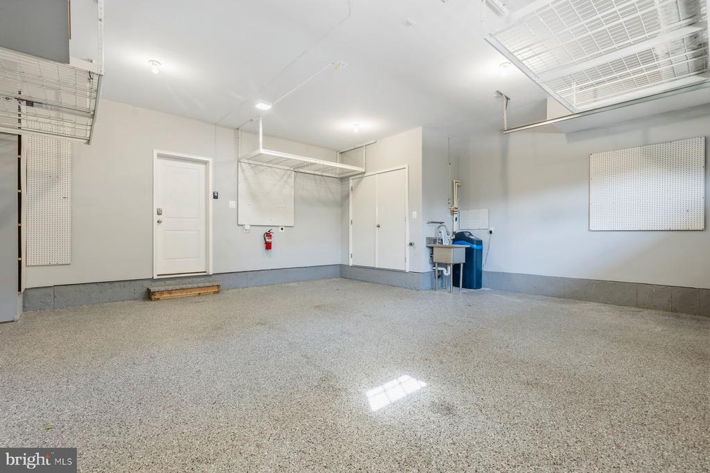 1615 FIELD SPARROW TERRACE NE