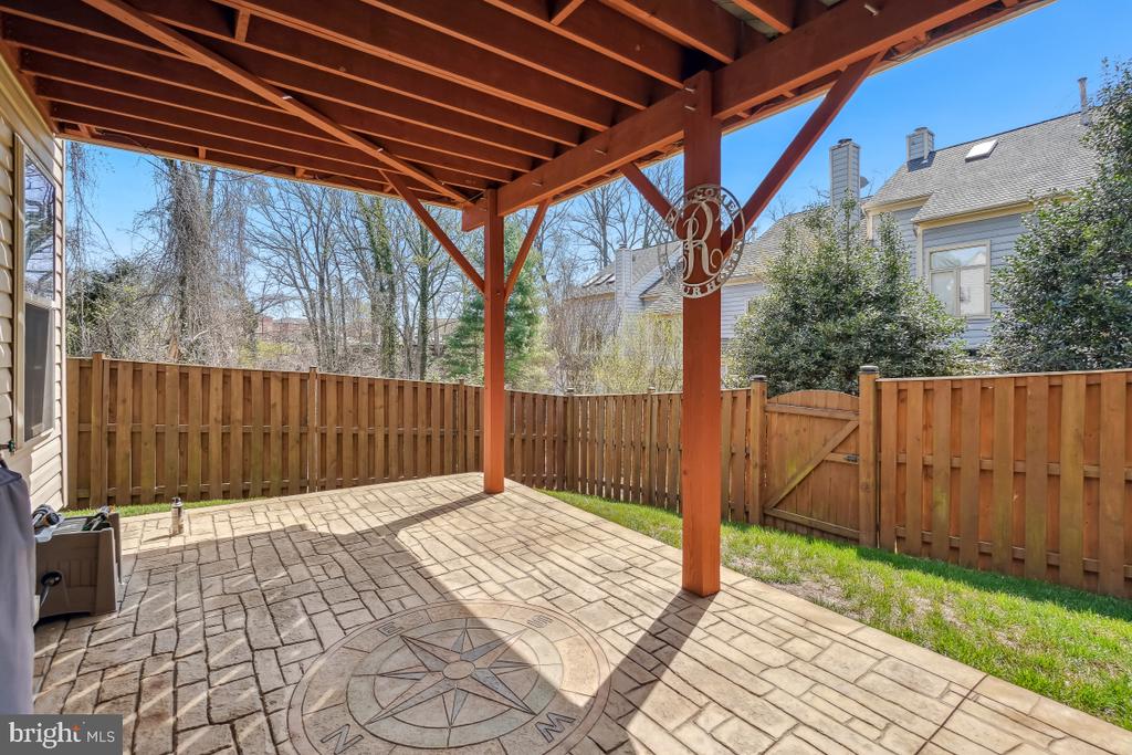 1421 Occoquan Heights Ct